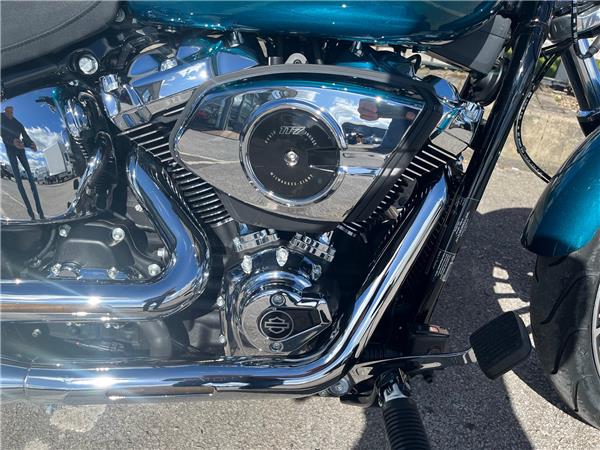 2026 HARLEY-DAVIDSON SOFTAIL FXBR BREAKOUT