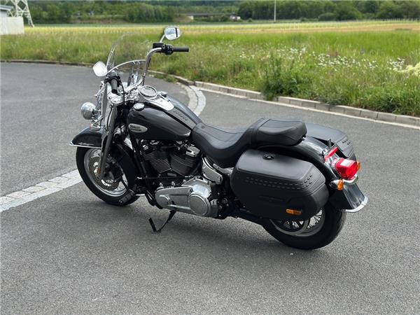 Softail Heritage Classic 107 