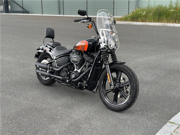 Softail Street Bob 114 