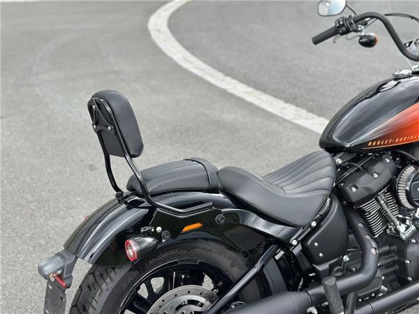 Softail Street Bob 114 
