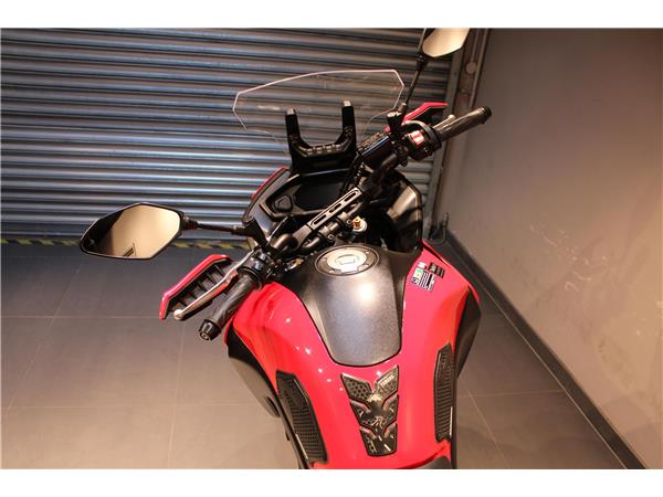 YAMAHA TRACER 7