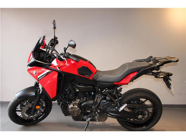 YAMAHA TRACER 7