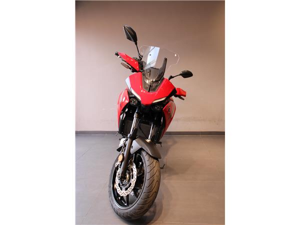 YAMAHA TRACER 7