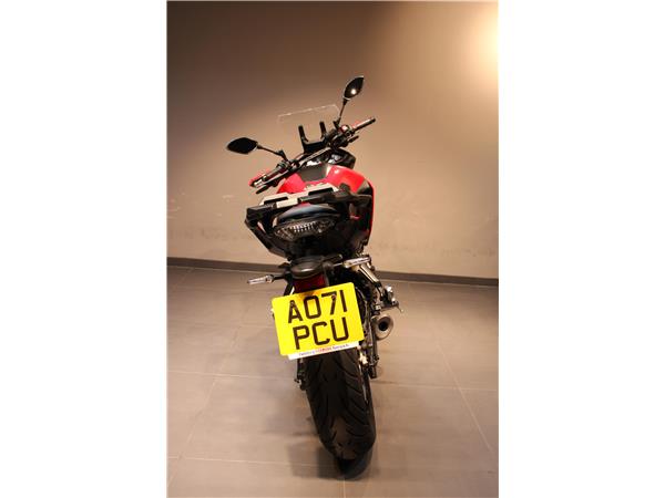 YAMAHA TRACER 7