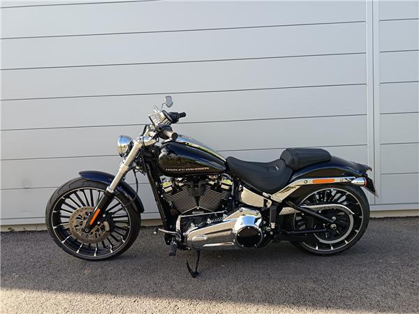 2026 HARLEY-DAVIDSON BREAKOUT