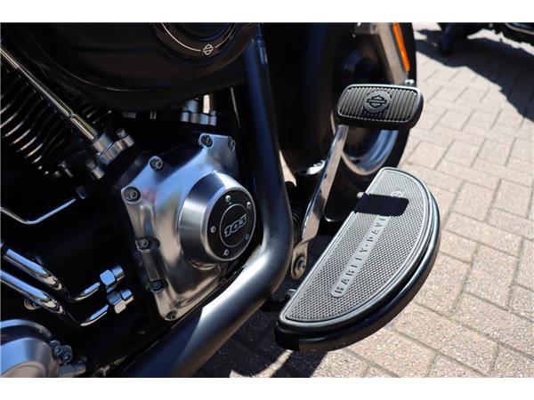2014 HARLEY-DAVIDSON SOFTAIL FLSTFB FAT BOY SPECIAL
