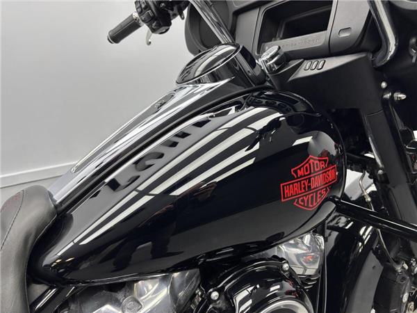 2019 Harley-Davidson Electra Glide Standard