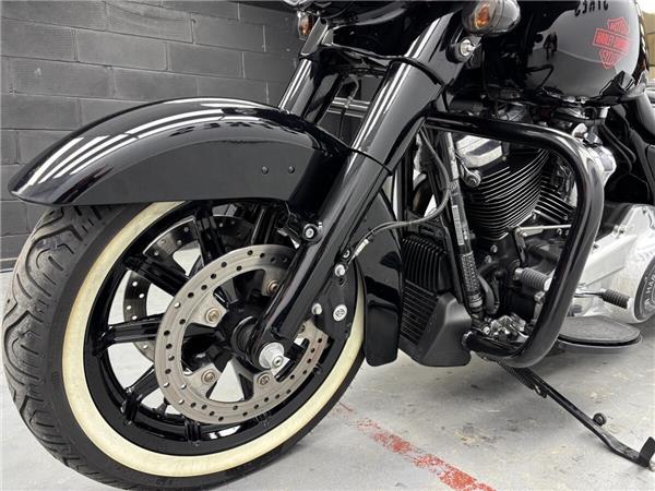 2019 Harley-Davidson Electra Glide Standard