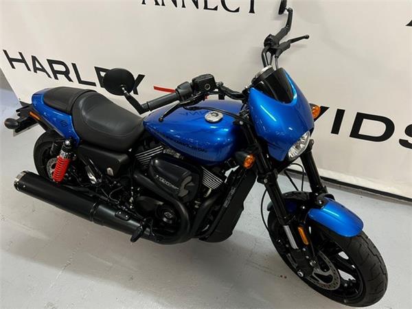 2017 HARLEY-DAVIDSON STREET ROD