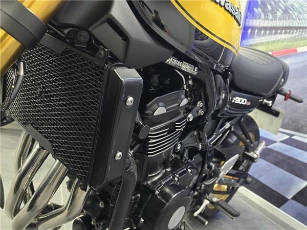 2024 Kawasaki Z900 RS