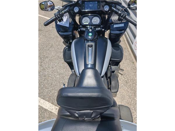 2019 HARLEY-DAVIDSON ROAD GLIDE