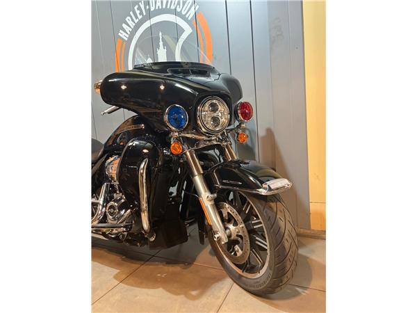 2018 HARLEY-DAVIDSON STREET GLIDE
