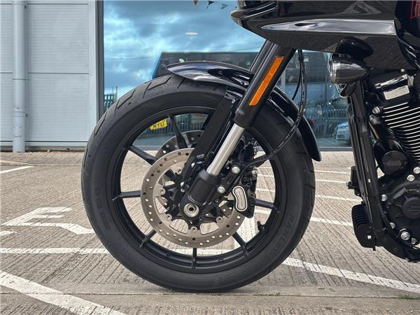 2026 HARLEY-DAVIDSON LOW RIDER ST