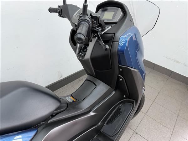 2024 YAMAHA NMAX 125