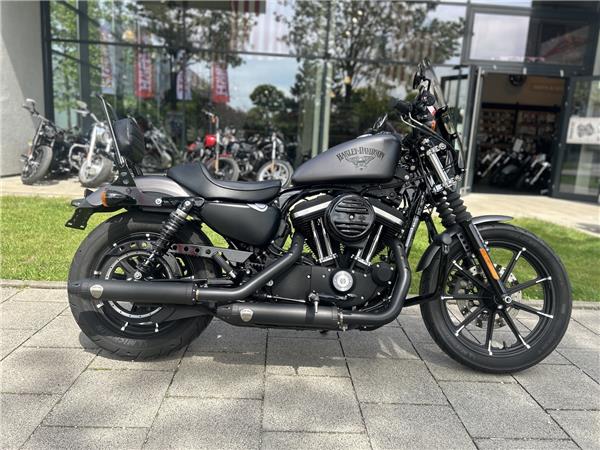 Sportster XL883N Iron mit Penzl Auspuff