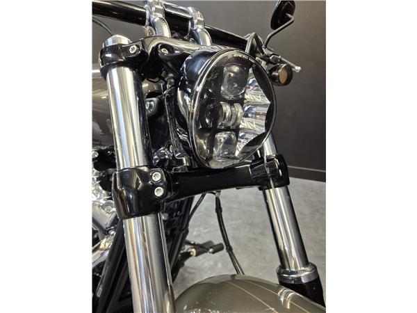 2019 HARLEY-DAVIDSON BREAKOUT
