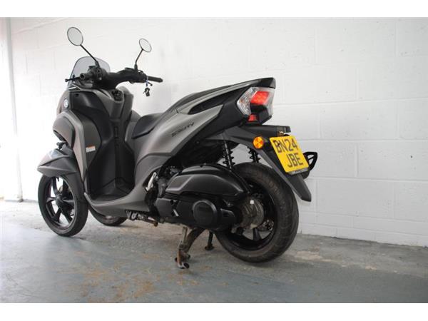 2024 Yamaha TRICITY MW125 GREY