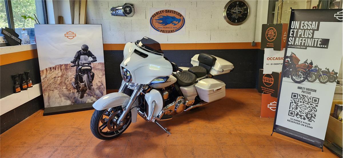 2015 HARLEY-DAVIDSON STREET GLIDE
