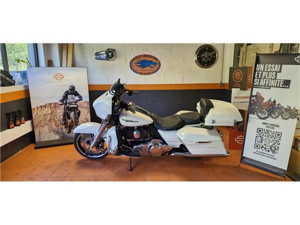 2015 HARLEY-DAVIDSON STREET GLIDE