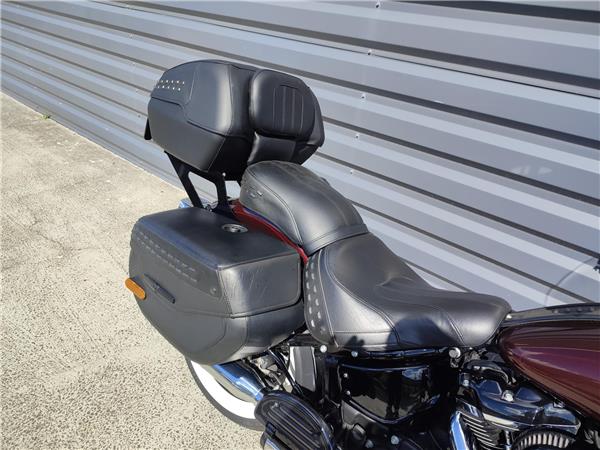 2017 HARLEY-DAVIDSON HERITAGE