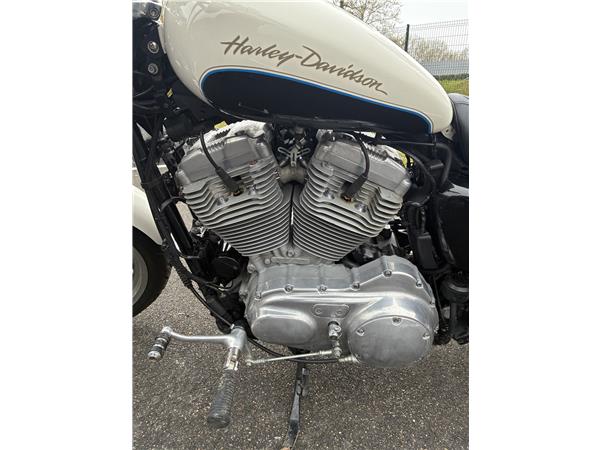 2012 HARLEY-DAVIDSON LOW