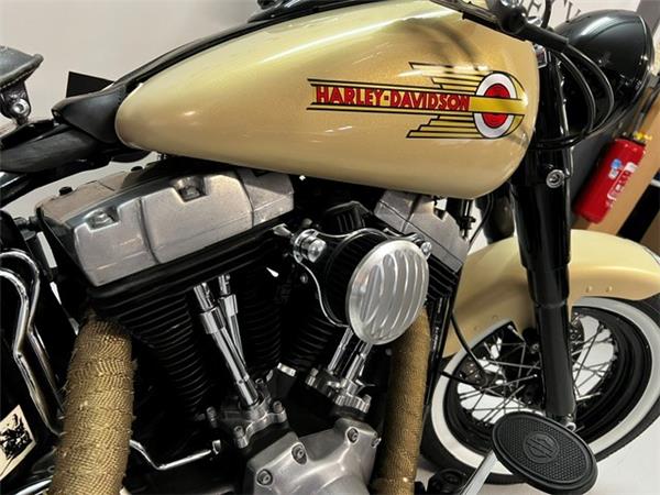 2015 HARLEY-DAVIDSON SLIM