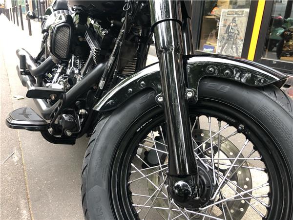 2016 HARLEY-DAVIDSON SLIM