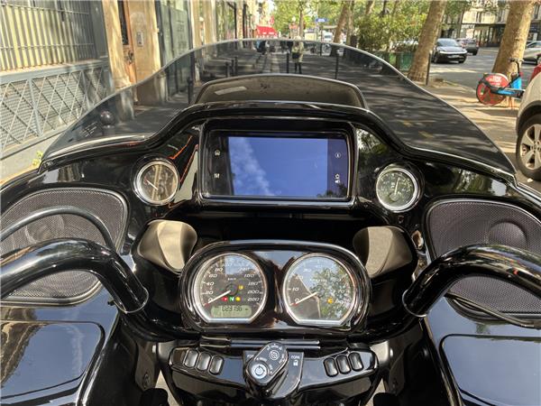 2022 HARLEY-DAVIDSON ROAD GLIDE