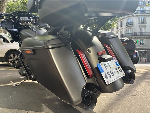 2022 HARLEY-DAVIDSON ROAD GLIDE