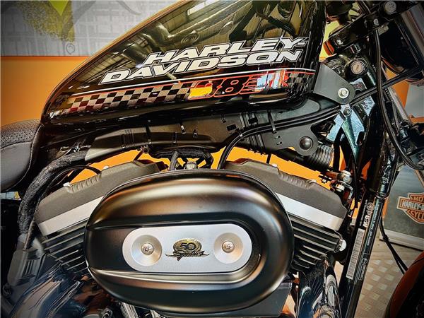 2015 HARLEY-DAVIDSON SPORTSTER 883