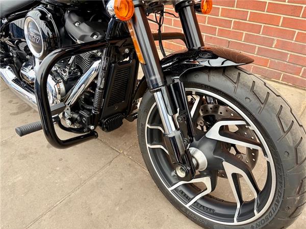2018 HARLEY-DAVIDSON SOFTAIL FLSB SPORT GLIDE