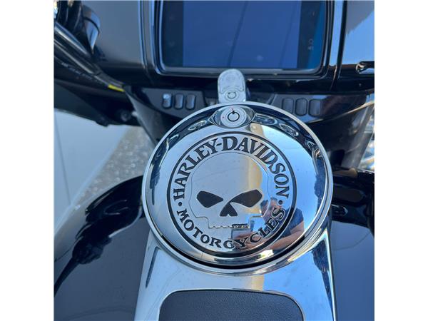 2019 Ultra Limited