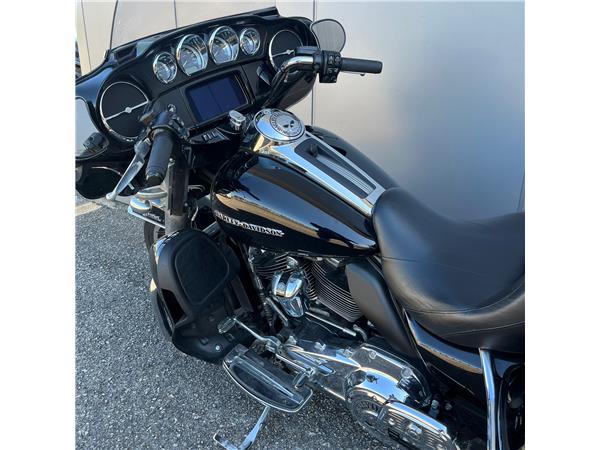 2019 Ultra Limited