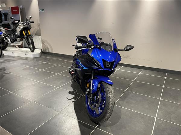 2024 Yamaha R7