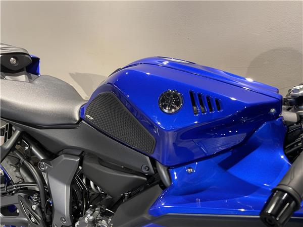 2024 Yamaha R7