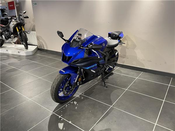 2024 Yamaha R7