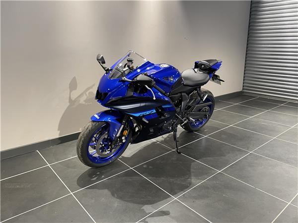 2024 Yamaha R7