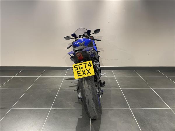 2024 Yamaha R7