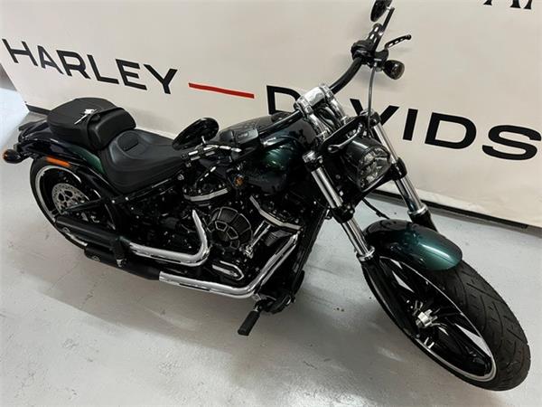 2021 HARLEY-DAVIDSON BREAKOUT