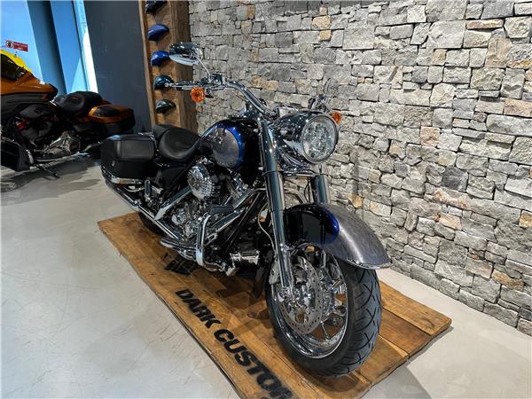 2008 harley-davidson FLHRSE - Road King CVO
