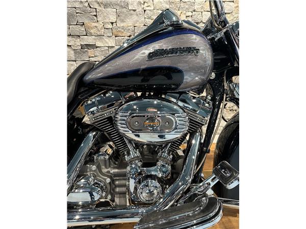 2008 harley-davidson FLHRSE - Road King CVO