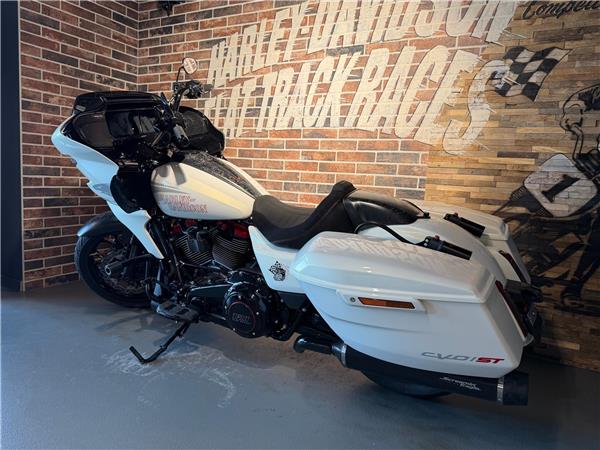 2024 harley-davidson FLTRXSTSE Road Glide 121 CVO