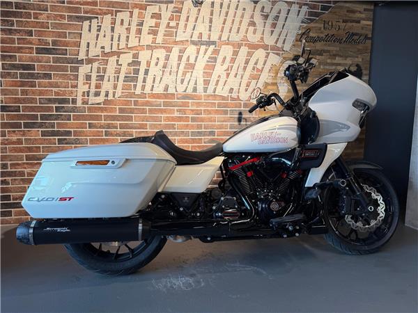 2024 harley-davidson FLTRXSTSE Road Glide 121 CVO