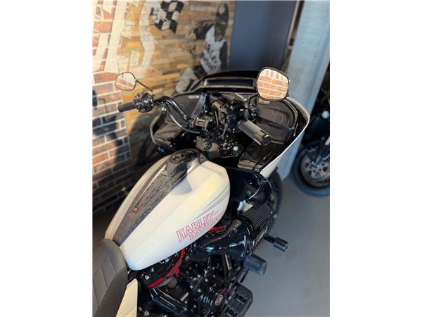 2024 harley-davidson FLTRXSTSE Road Glide 121 CVO