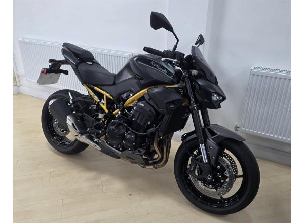 Kawasaki Z900
