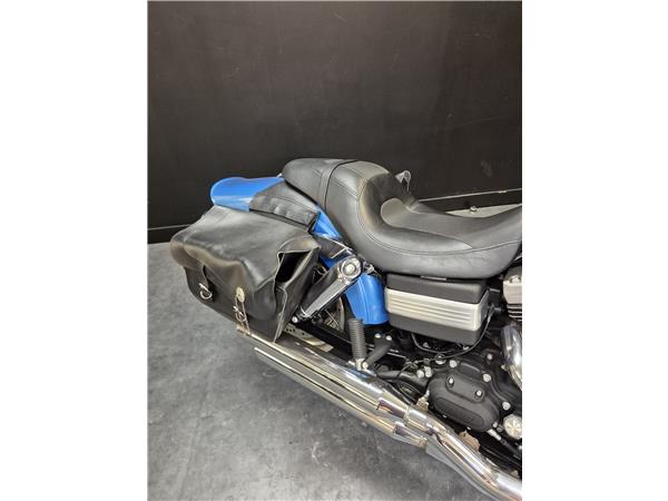 2011 HARLEY-DAVIDSON FAT BOB
