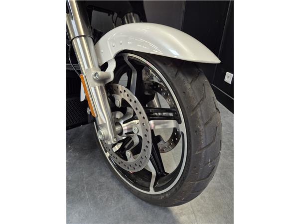 2024 HARLEY-DAVIDSON STREET GLIDE
