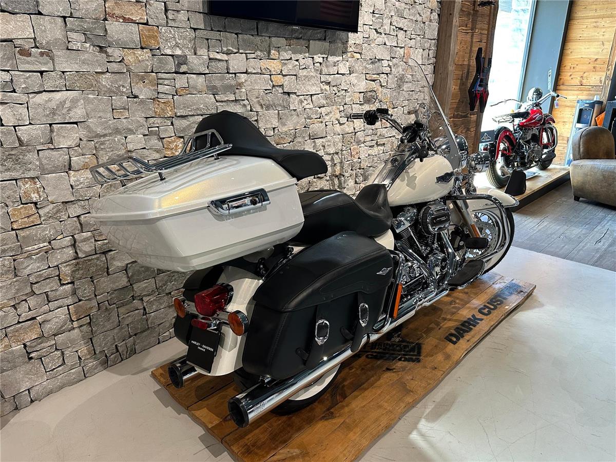 2018 harley-davidson FLHR Road King 107 ABS