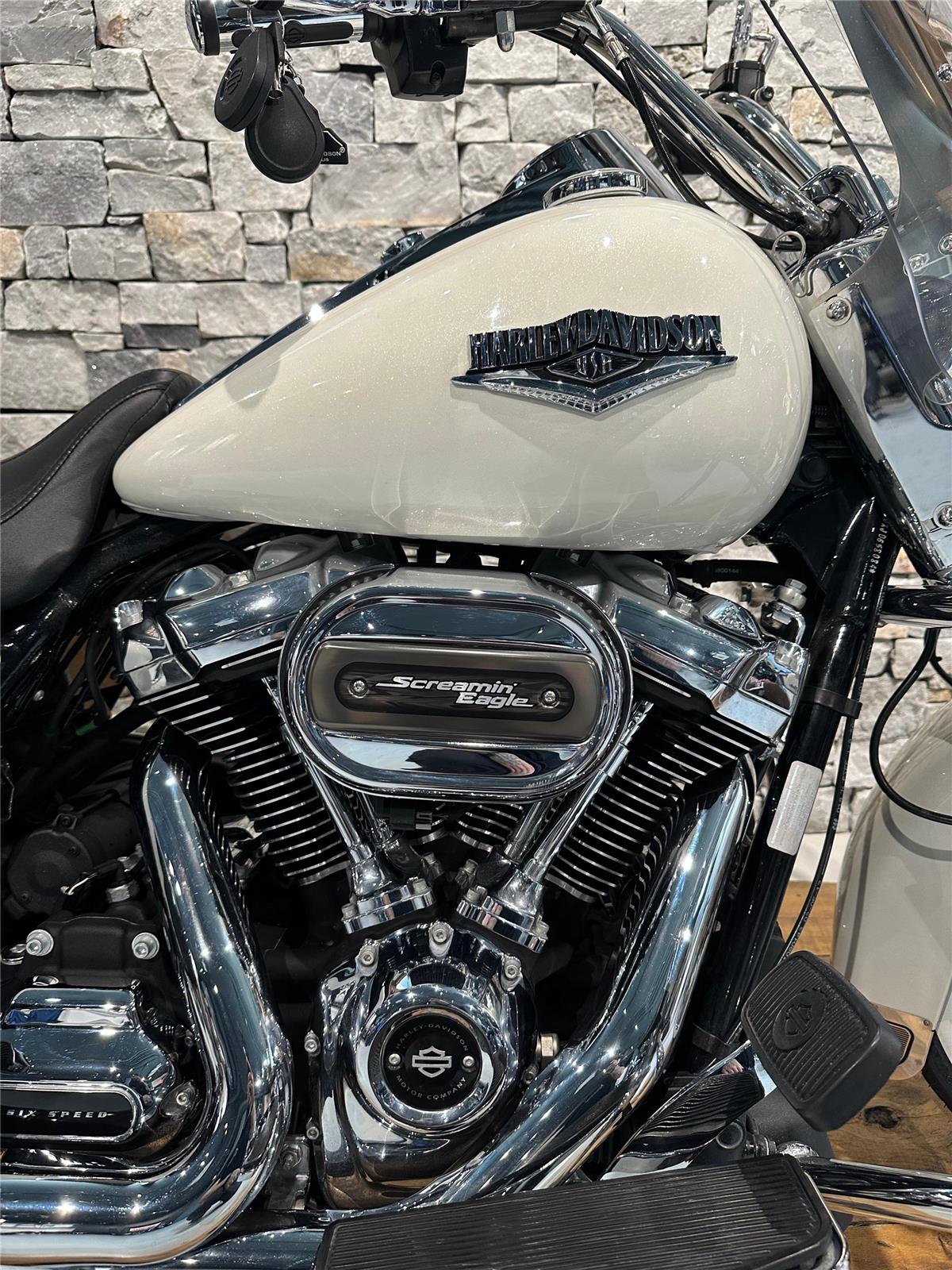 2018 harley-davidson FLHR Road King 107 ABS