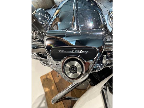 2018 harley-davidson FLHR Road King 107 ABS